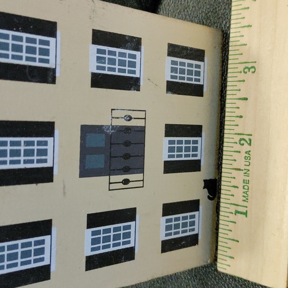 Vintage wooden signed numbered Charleston building - Picture 10 of 14